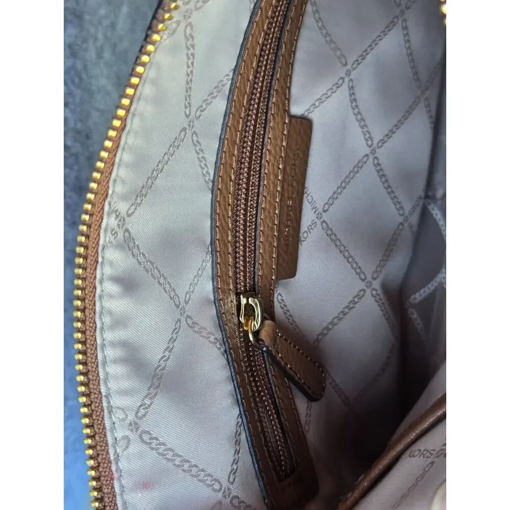 Michael Kors Hand/Shoulder Bag Brown Pebble Leather with Gold Toned Hardware - Picture 8 of 13